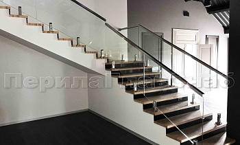 Стеклянные перила для колодезных лестниц в Новосибирске. Готовые проекты ПерилаГлавСнаб