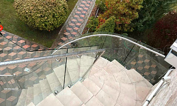 Стеклянные ограждения для улицы в Новосибирске. Готовые проекты ПерилаГлавСнаб