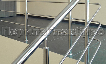Ограждение лестницы с двумя ригелями в Новосибирске. Готовые проекты ПерилаГлавСнаб