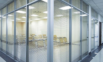 Cтеклянные перегородки - вариант 4 в Новосибирске. Готовые проекты ПерилаГлавСнаб