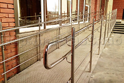 Поручни для инвалидов из нержавеющей стали в Новосибирске. Готовые проекты ПерилаГлавСнаб - фото 6