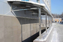 Козырьки и навесы на металлокаркасе в Новосибирске. Готовые проекты ПерилаГлавСнаб - фото 21