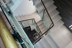 Стеклянные перила для колодезных лестниц в Новосибирске. Готовые проекты ПерилаГлавСнаб - фото 2