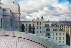 Цельностеклянные ограждения на несущем стекле в Новосибирске. Готовые проекты ПерилаГлавСнаб - фото 12