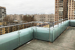 Цельностеклянные ограждения для крыш в Новосибирске. Готовые проекты ПерилаГлавСнаб - фото 21