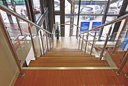 Ограждения из нержавейки со стеклом в Новосибирске. Готовые проекты ПерилаГлавСнаб - фото 12