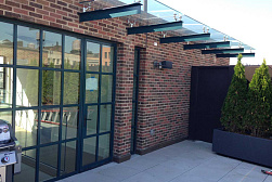 Консольные козырьки и навесы в Новосибирске. Готовые проекты ПерилаГлавСнаб - фото 13