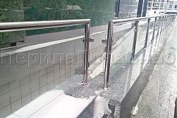 Стеклянные ограждения для улицы в Новосибирске. Готовые проекты ПерилаГлавСнаб - фото 6